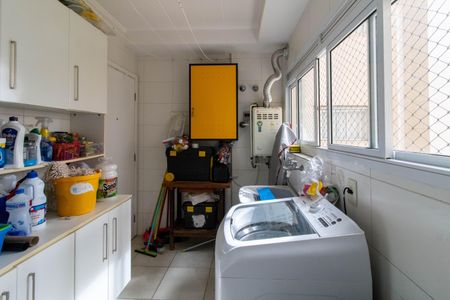 Apartamento à venda com 134m², 3 quartos e 2 vagas Apartamento à venda com 134m², 3 quartos e 2 vagasArea de Serviço