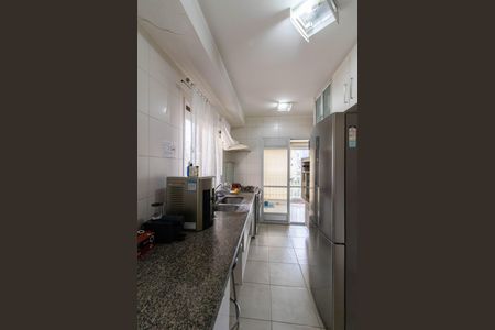 Apartamento à venda com 134m², 3 quartos e 2 vagas Apartamento à venda com 134m², 3 quartos e 2 vagasCozinha