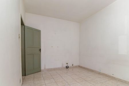 Casa à venda com 200m², 4 quartos e 4 vagas Casa à venda com 200m², 4 quartos e 4 vagasQuarto 1