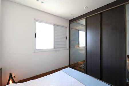 Apartamento à venda com 80m², 2 quartos e 2 vagasSuíte 2