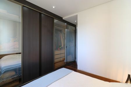Apartamento à venda com 80m², 2 quartos e 2 vagasSuíte 2