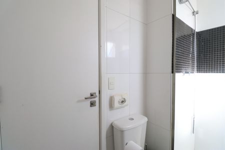 Apartamento à venda com 80m², 2 quartos e 2 vagasBanheiro da Suíte 2