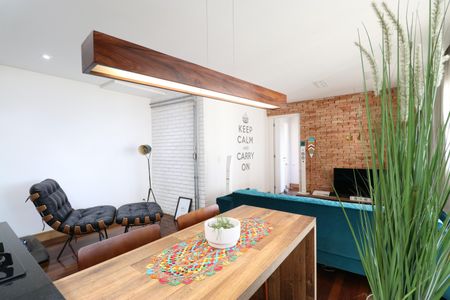 Apartamento à venda com 80m², 2 quartos e 2 vagasSala