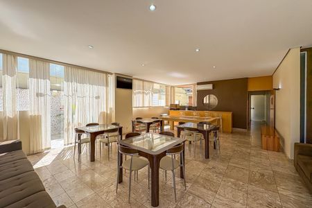 Apartamento à venda com 110m², 3 quartos e 2 vagas Apartamento à venda com 110m², 3 quartos e 2 vagasÁrea comum - Salão de festas