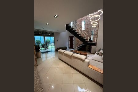 Casa à venda com 295m², 3 quartos e 4 vagas Casa à venda com 295m², 3 quartos e 4 vagasFoto 16