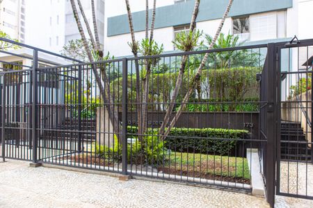 Apartamento à venda com 158m², 2 quartos e 2 vagas Apartamento à venda com 158m², 2 quartos e 2 vagasFachada do Prédio