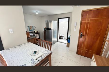 Apartamento à venda com 106m², 2 quartos e 1 vaga Apartamento à venda com 106m², 2 quartos e 1 vagaSala