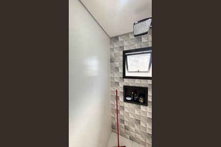 Apartamento à venda com 106m², 2 quartos e 1 vaga Apartamento à venda com 106m², 2 quartos e 1 vagaBanheiro