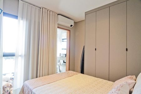 Casa à venda com 206m², 3 quartos e 4 vagasSuíte 3