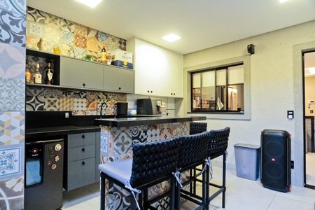 Casa à venda com 206m², 3 quartos e 4 vagasÁrea de Serviço