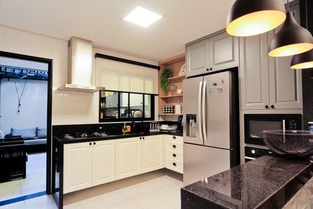 Casa à venda com 206m², 3 quartos e 4 vagasCozinha