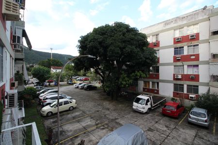 Apartamento à venda com 60m², 2 quartos e 2 vagasVista