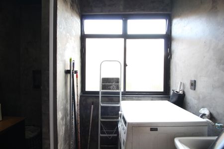 Apartamento à venda com 60m², 2 quartos e 2 vagasÁrea de Serviço