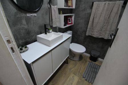 Apartamento à venda com 60m², 2 quartos e 2 vagasBanheiro Social