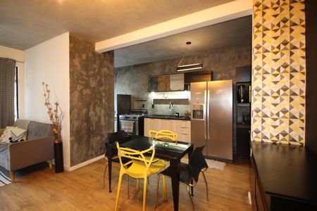 Apartamento à venda com 60m², 2 quartos e 2 vagasCozinha