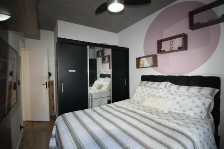 Apartamento à venda com 60m², 2 quartos e 2 vagasQuarto 2