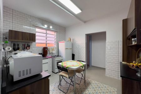 Casa à venda com 119m², 2 quartos e 1 vaga Casa à venda com 119m², 2 quartos e 1 vagaCozinha