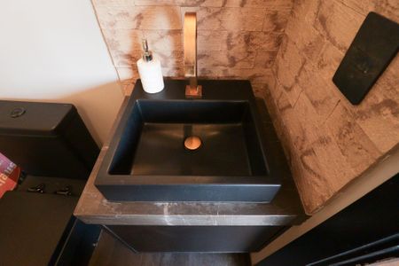 Apartamento à venda com 246m², 3 quartos e 2 vagas Apartamento à venda com 246m², 3 quartos e 2 vagasLavabo 2