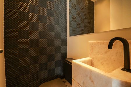 Apartamento à venda com 246m², 3 quartos e 2 vagas Apartamento à venda com 246m², 3 quartos e 2 vagasLavabo da Sala