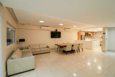 Apartamento à venda com 246m², 3 quartos e 2 vagasÁrea comum - Salão de Festas