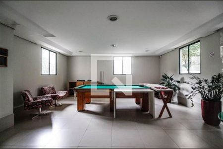 Apartamento à venda com 150m², 3 quartos e 2 vagas Apartamento à venda com 150m², 3 quartos e 2 vagasSalão de jogos
