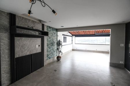 Apartamento à venda com 150m², 3 quartos e 2 vagas Apartamento à venda com 150m², 3 quartos e 2 vagasSala de vídeo