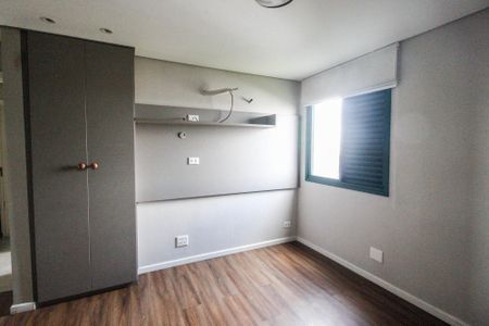 Apartamento à venda com 150m², 3 quartos e 2 vagas Apartamento à venda com 150m², 3 quartos e 2 vagasQuarto 1
