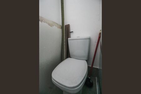 Apartamento à venda com 150m², 3 quartos e 2 vagas Apartamento à venda com 150m², 3 quartos e 2 vagasBanheiro de serviço 1