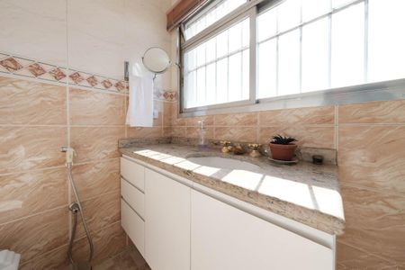 Apartamento à venda com 100m², 3 quartos e 1 vagaBanheiro da Suíte