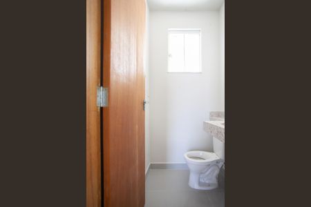 Casa à venda com 70m², 2 quartos e 1 vaga Casa à venda com 70m², 2 quartos e 1 vagaLavabo