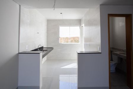 Casa à venda com 70m², 2 quartos e 1 vaga Casa à venda com 70m², 2 quartos e 1 vagaCozinha