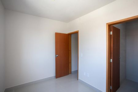 Casa à venda com 70m², 2 quartos e 1 vaga Casa à venda com 70m², 2 quartos e 1 vagaSuíte 2