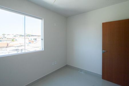 Casa à venda com 70m², 2 quartos e 1 vaga Casa à venda com 70m², 2 quartos e 1 vagaSuíte 2