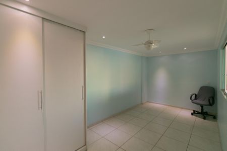 Apartamento à venda com 180m², 4 quartos e 3 vagasSuite 2