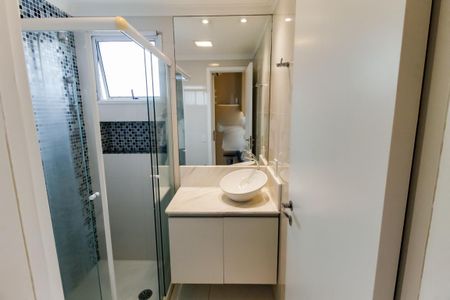 Apartamento à venda com 96m², 2 quartos e 2 vagas Apartamento à venda com 96m², 2 quartos e 2 vagasBanheiro da Suíte 2