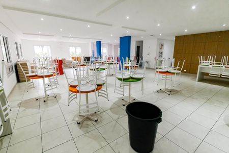Apartamento à venda com 96m², 2 quartos e 2 vagas Apartamento à venda com 96m², 2 quartos e 2 vagasÁrea comum - Salão de festas (infantil)
