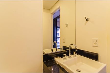 Studio para alugar com 25m², 1 quarto e sem vaga Studio para alugar com 25m², 1 quarto e sem vagaBanheiro