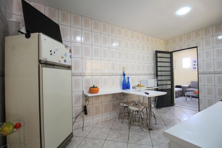 Casa à venda com 300m², 2 quartos e 12 vagasCozinha