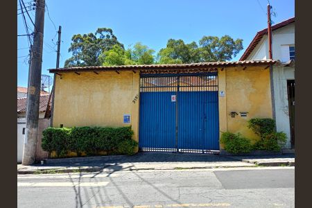 Casa à venda com 300m², 2 quartos e 12 vagasFachada