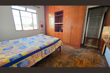 Casa à venda com 220m², 5 quartos e 4 vagasQuarto 04