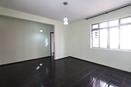 Apartamento à venda com 90m², 2 quartos e 1 vagaSala