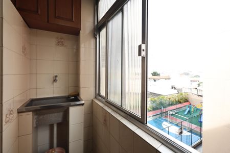 Apartamento à venda com 90m², 2 quartos e 1 vagaÁrea de Serviço