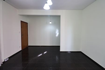 Apartamento à venda com 90m², 2 quartos e 1 vagaSala