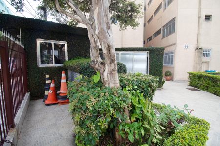 Apartamento à venda com 65m², 2 quartos e 1 vagaÁrea comum