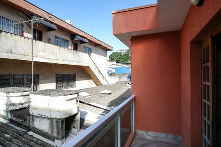 Casa à venda com 203m², 3 quartos e 2 vagasVaranda do quarto 2