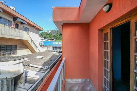 Casa à venda com 203m², 3 quartos e 2 vagasVaranda do quarto 2