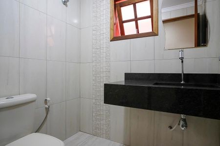 Casa à venda com 203m², 3 quartos e 2 vagasLavabo