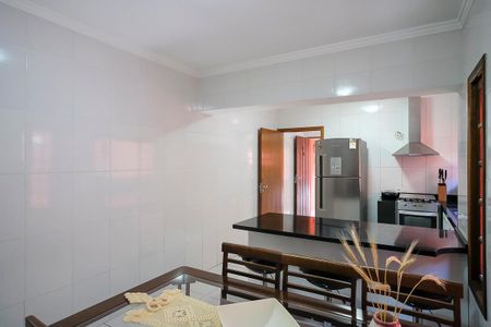 Casa à venda com 203m², 3 quartos e 2 vagasCozinha