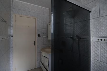 Casa à venda com 101m², 2 quartos e 2 vagasBanheiro