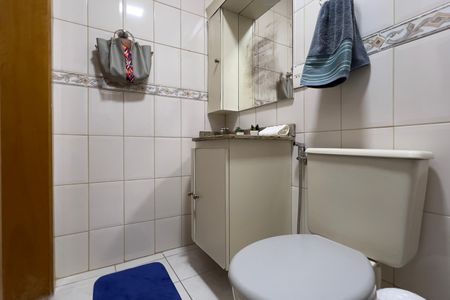 Apartamento à venda com 76m², 2 quartos e 1 vagaBanheiro da Suíte